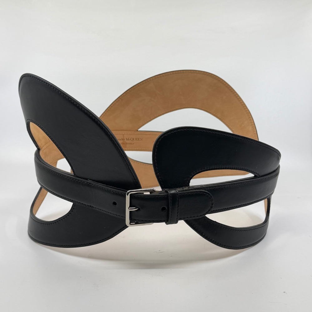 Alexander McQueen Black Leather‎ Sculptural "The Curved Belt"